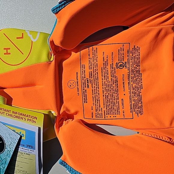 Hyperlite-Infant- less than 30lbs-PFD- - Picture 2 of 9